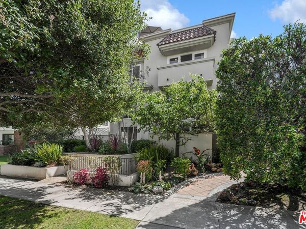 718 Lincoln Boulevard, Unit 1, Santa Monica, CA 90402