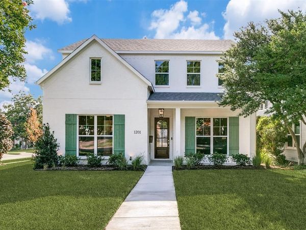 1201 Virginia Place, Fort Worth, TX 76107