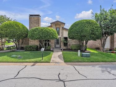 9432 Mountain Lake, Fort Worth, TX 76179