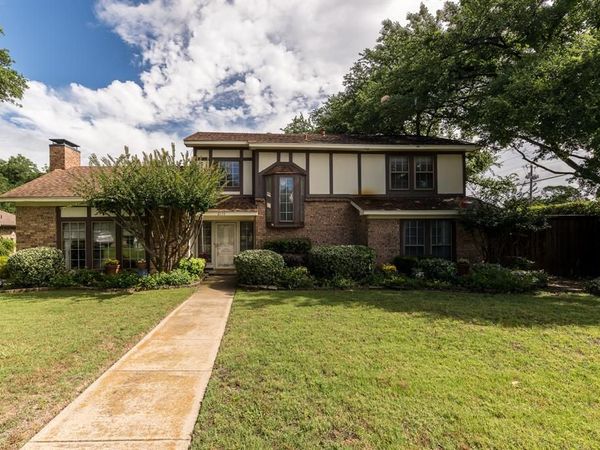 2115 Portsmouth Drive, Richardson, TX 75082