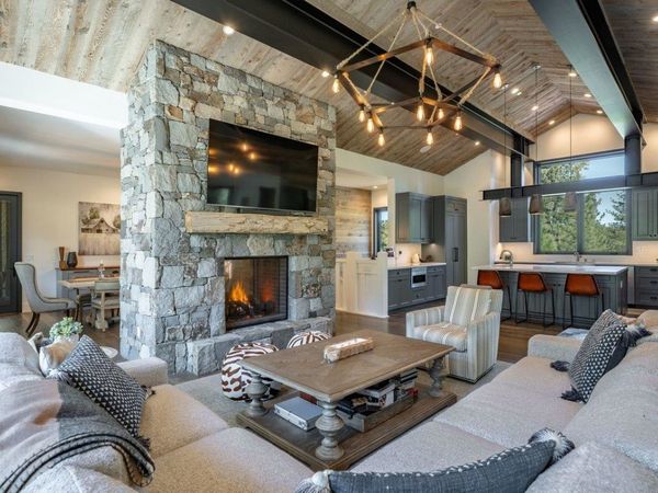 13212 Snowshoe Thompson, Truckee, CA 96161