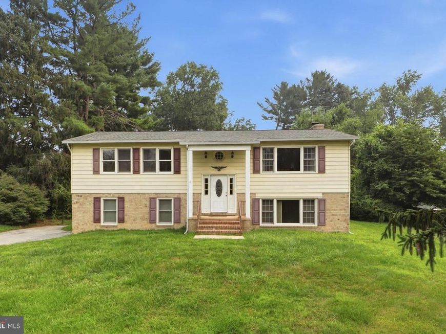 9210 Maple Rock Drive, Ellicott City, MD 21042 Main Photo