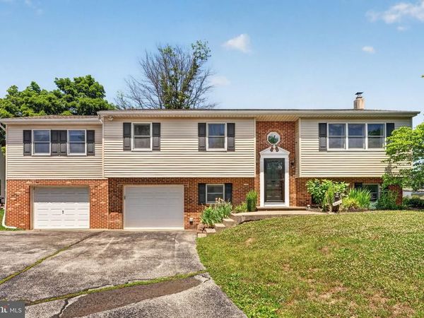 2519 JANE LN., GILBERTSVILLE, PA 19525