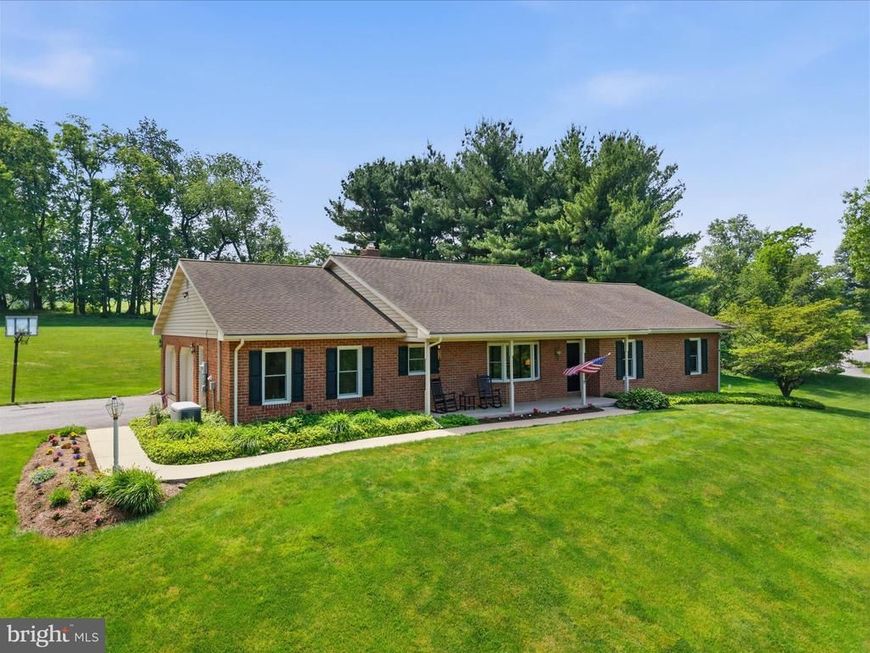 690 Indian Run Road, Millersville, PA 17551 Main Photo