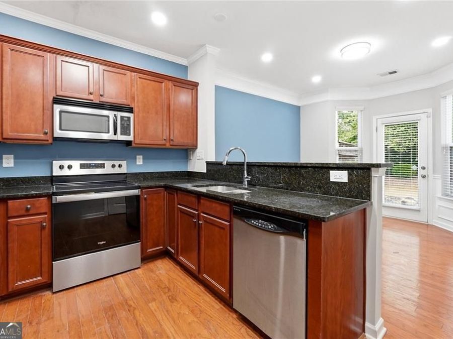Property Image 8