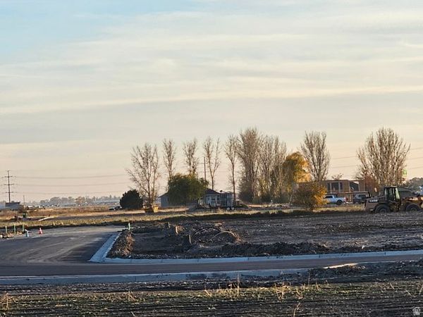 10249 N VISTA LN W, Unit 29, Elwood, UT 84337