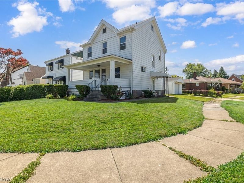 13311 Bellaire Road, Cleveland, OH 44135 Photo 2