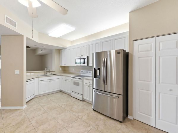 7765 Yardley Drive, Unit 107, Tamarac, FL 33321