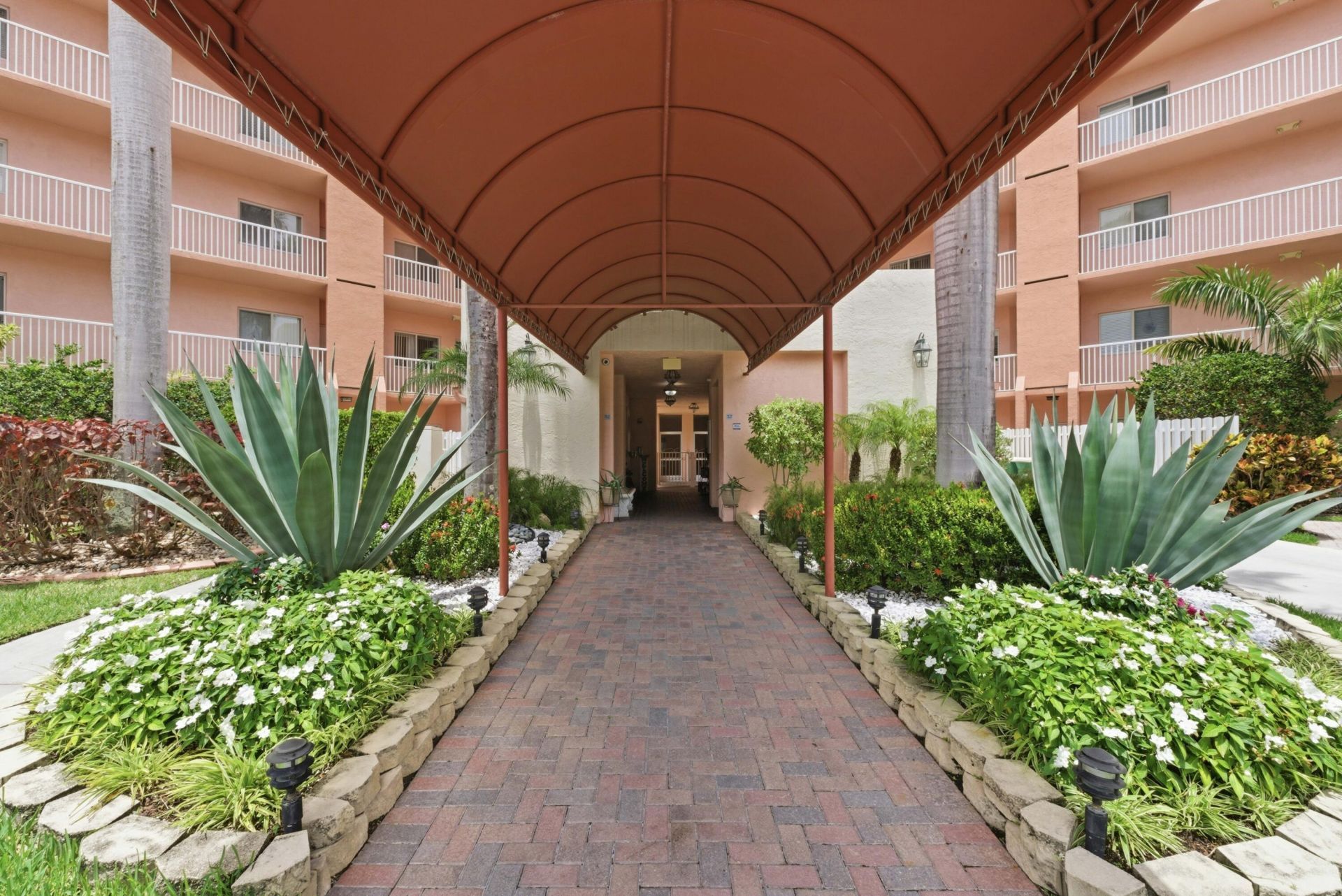 7765 Yardley Drive, Unit 107, Tamarac, FL 33321 Photo