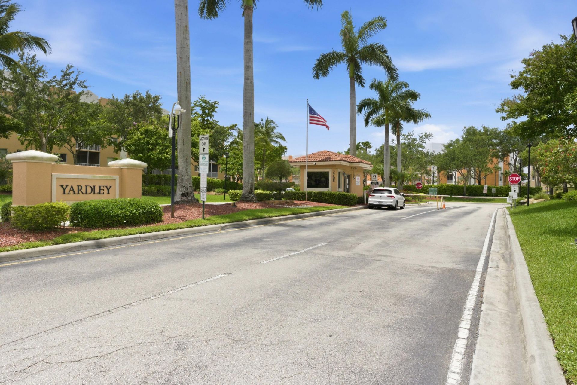 7765 Yardley Drive, Unit 107, Tamarac, FL 33321 Photo
