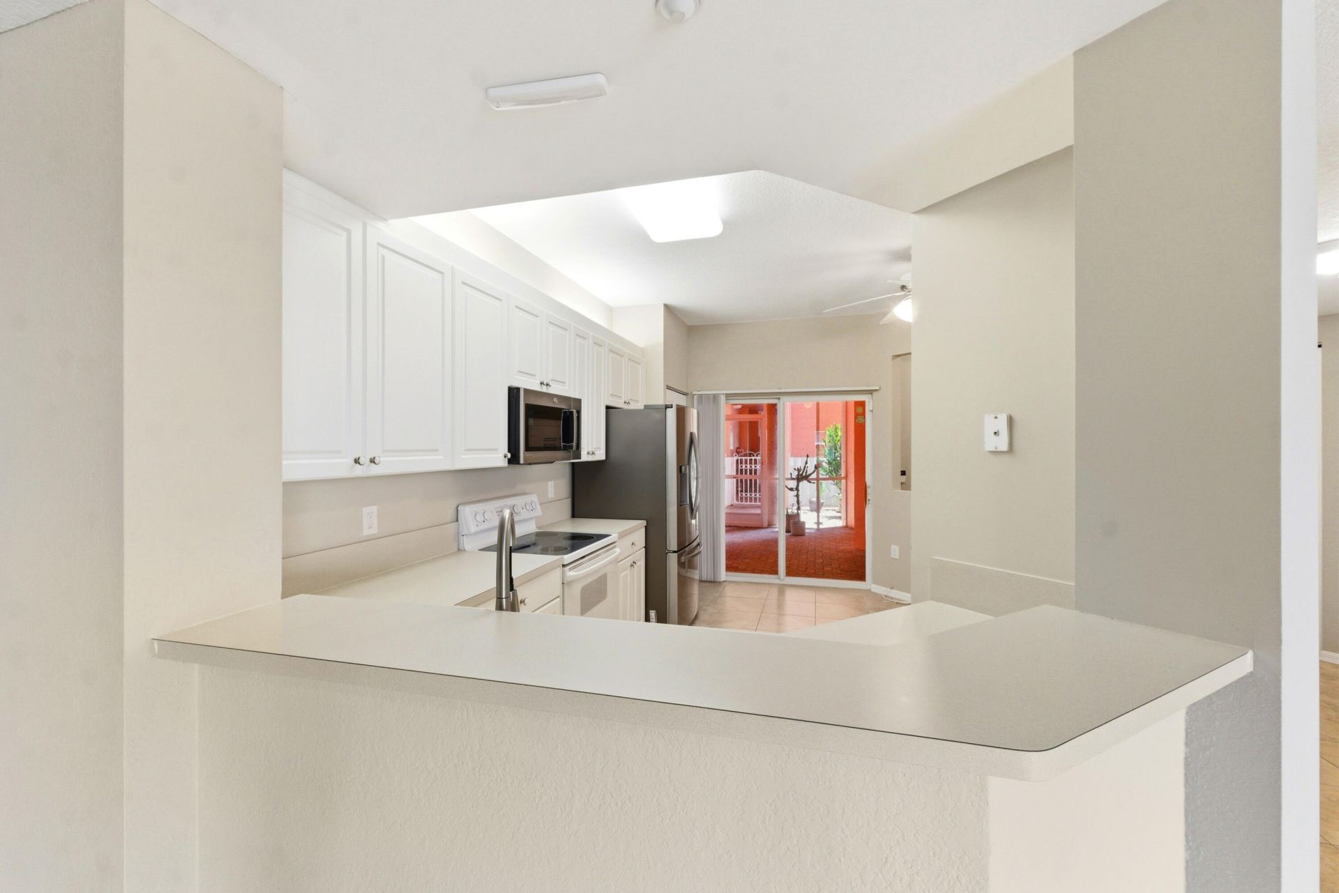 7765 Yardley Drive, Unit 107, Tamarac, FL 33321 Photo