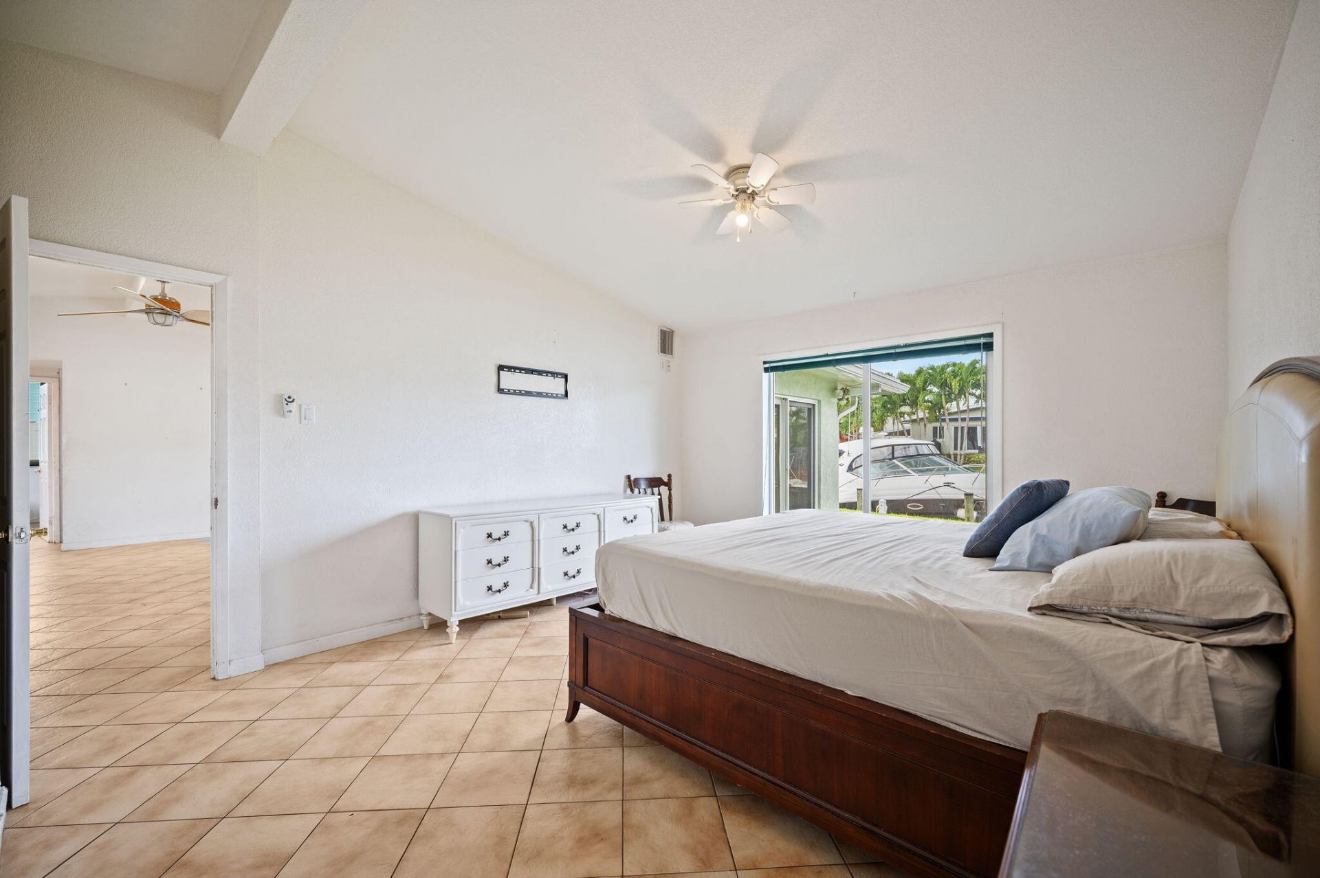 2637 Marathon Lane, Fort Lauderdale, FL 33312 Photo