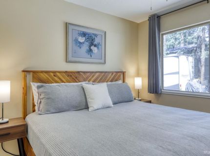 3346 Treehaven Drive, South Lake Tahoe, CA 96150 Photo