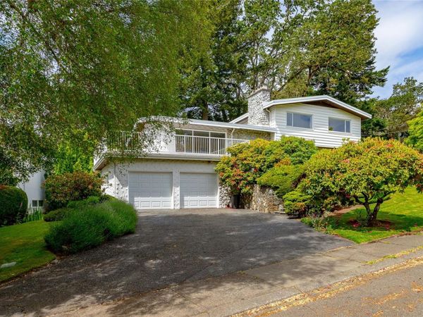 3508 Plymouth Rd , Oak Bay, BC V8P 4X4