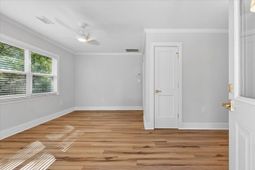 1757 Skinner Avenue photo 4