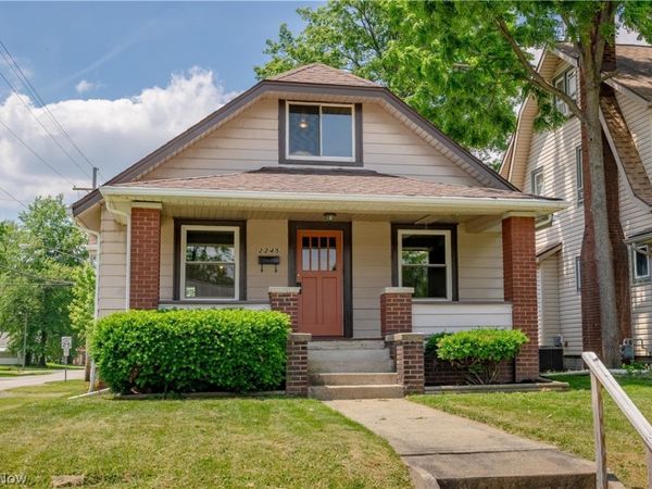 2245 Shunk Avenue , Alliance, OH 44601