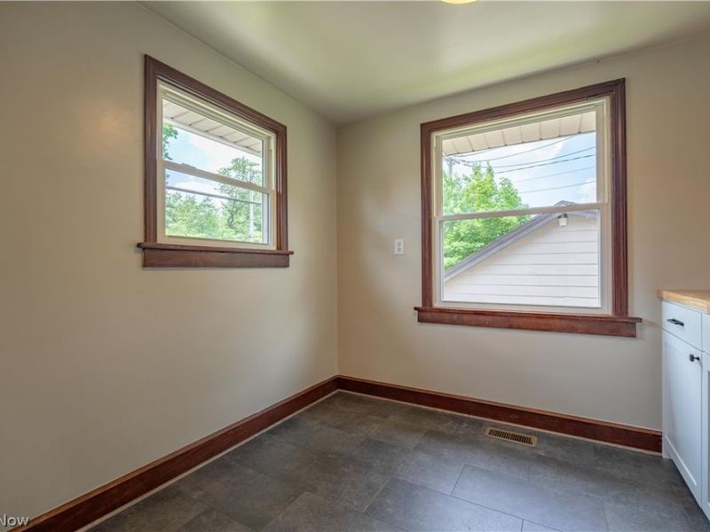 2245 Shunk Avenue , Alliance, OH 44601 Photo 13