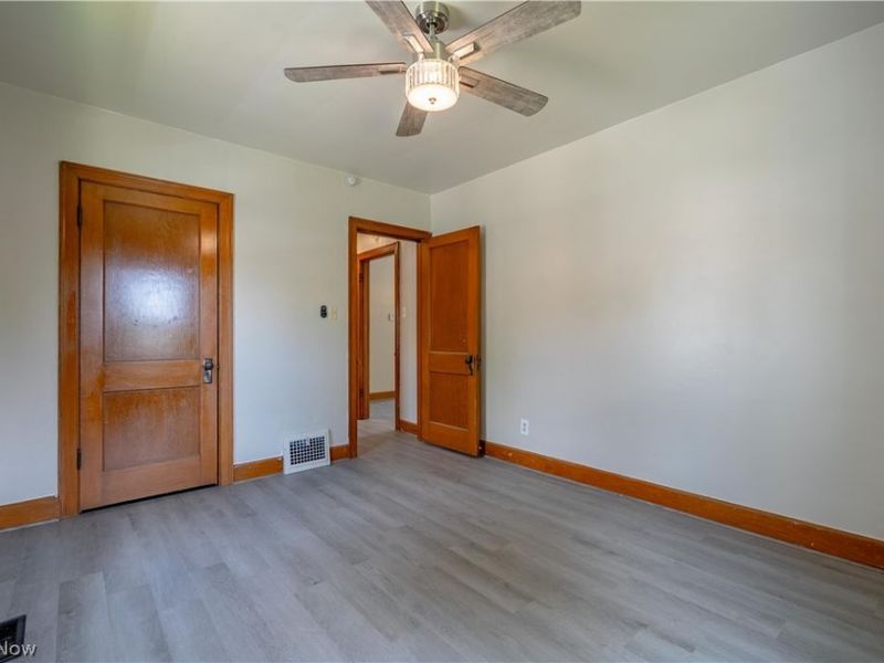 2245 Shunk Avenue , Alliance, OH 44601 Photo 17