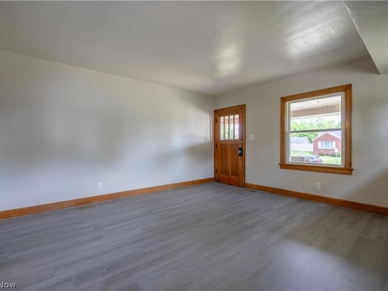 2245 Shunk Avenue , Alliance, OH 44601 Photo 4