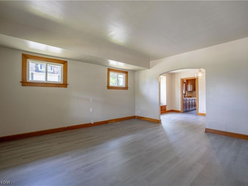 2245 Shunk Avenue , Alliance, OH 44601 Photo 5