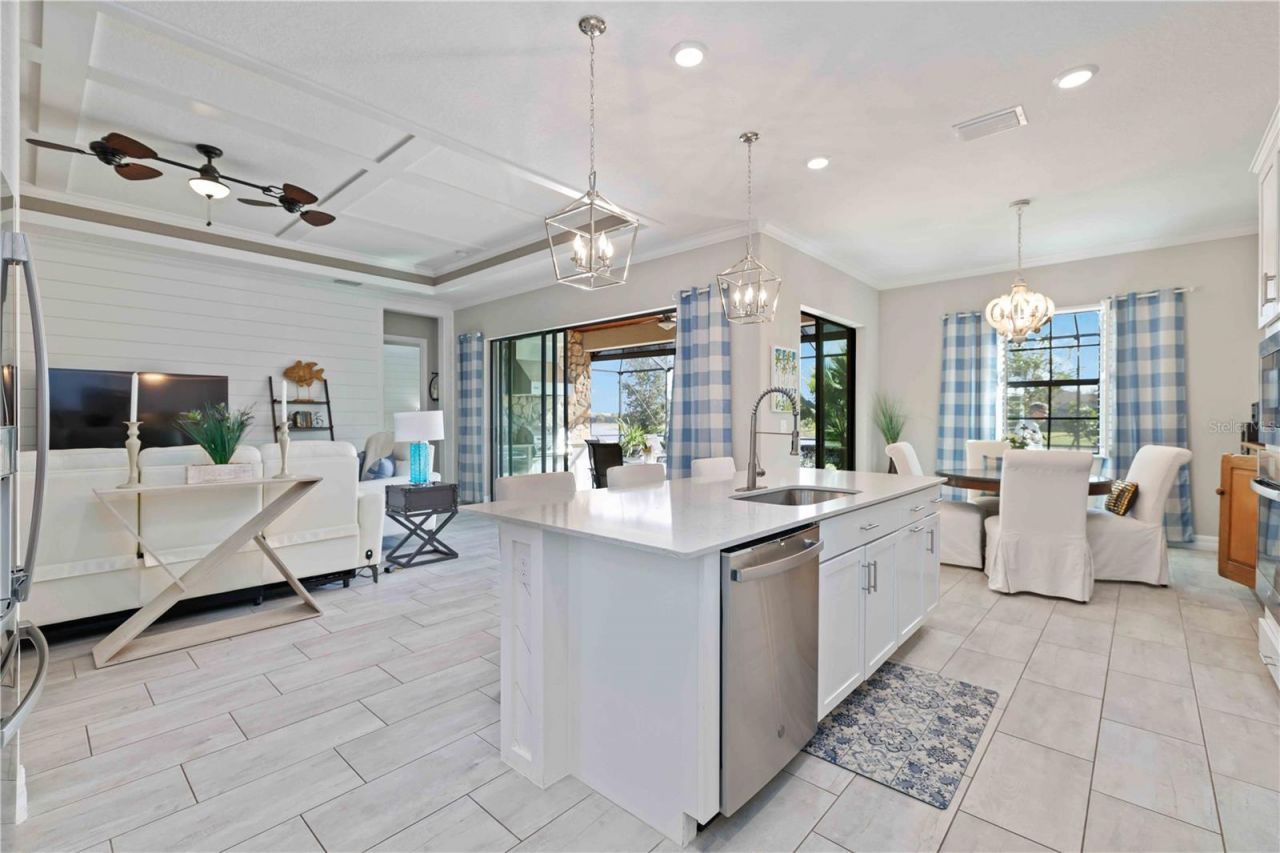 7131 Whittlebury Trail, Bradenton, FL 34202 Photo
