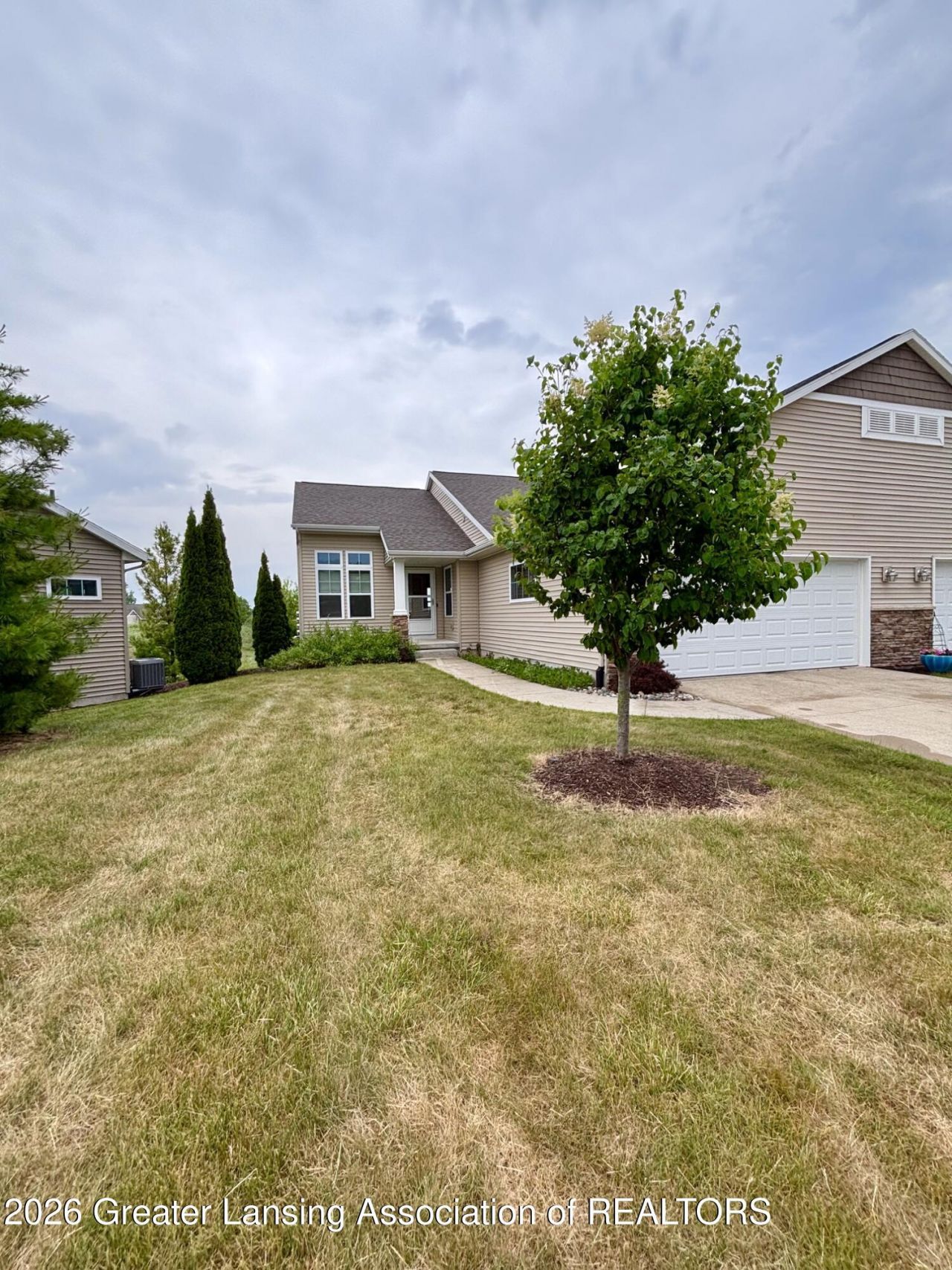 371 Barrington Circle, Lansing, MI 48917 Main Photo