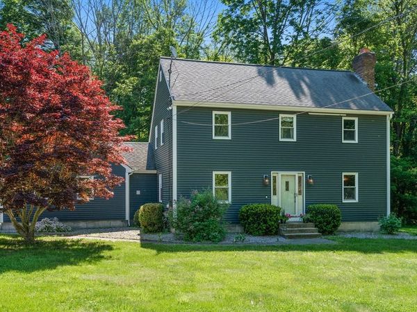 310 River Street, Leicester, MA 01524