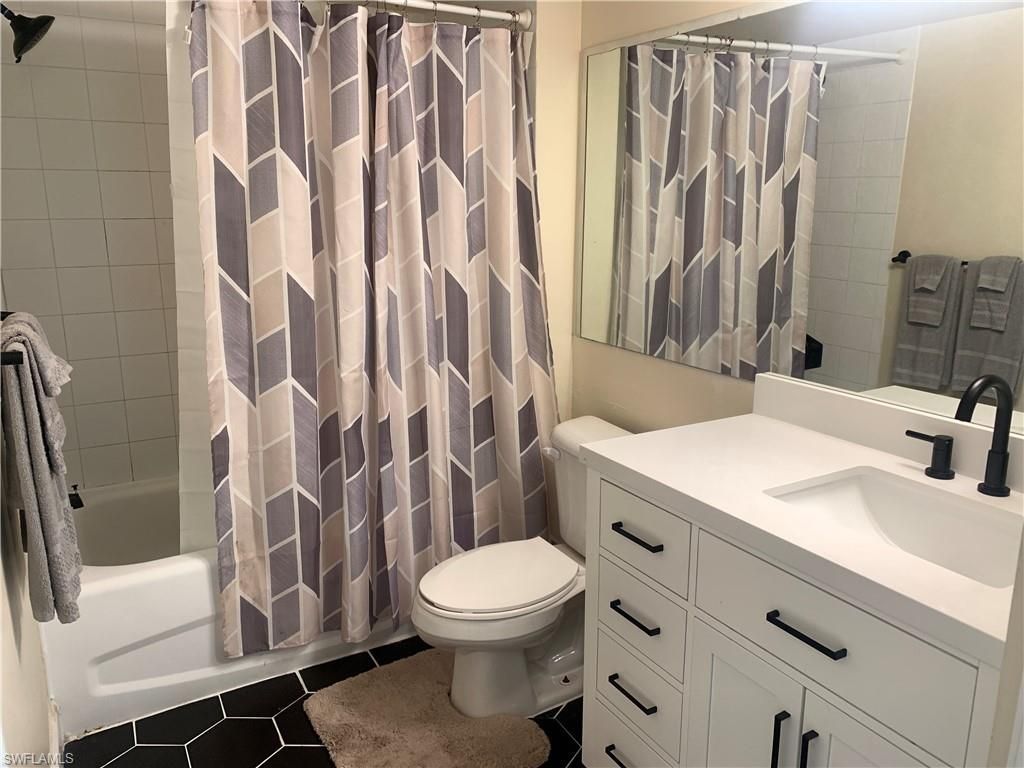 1275 Wildwood Lakes Blvd , Unit 2-108, Naples, FL 34104 Photo