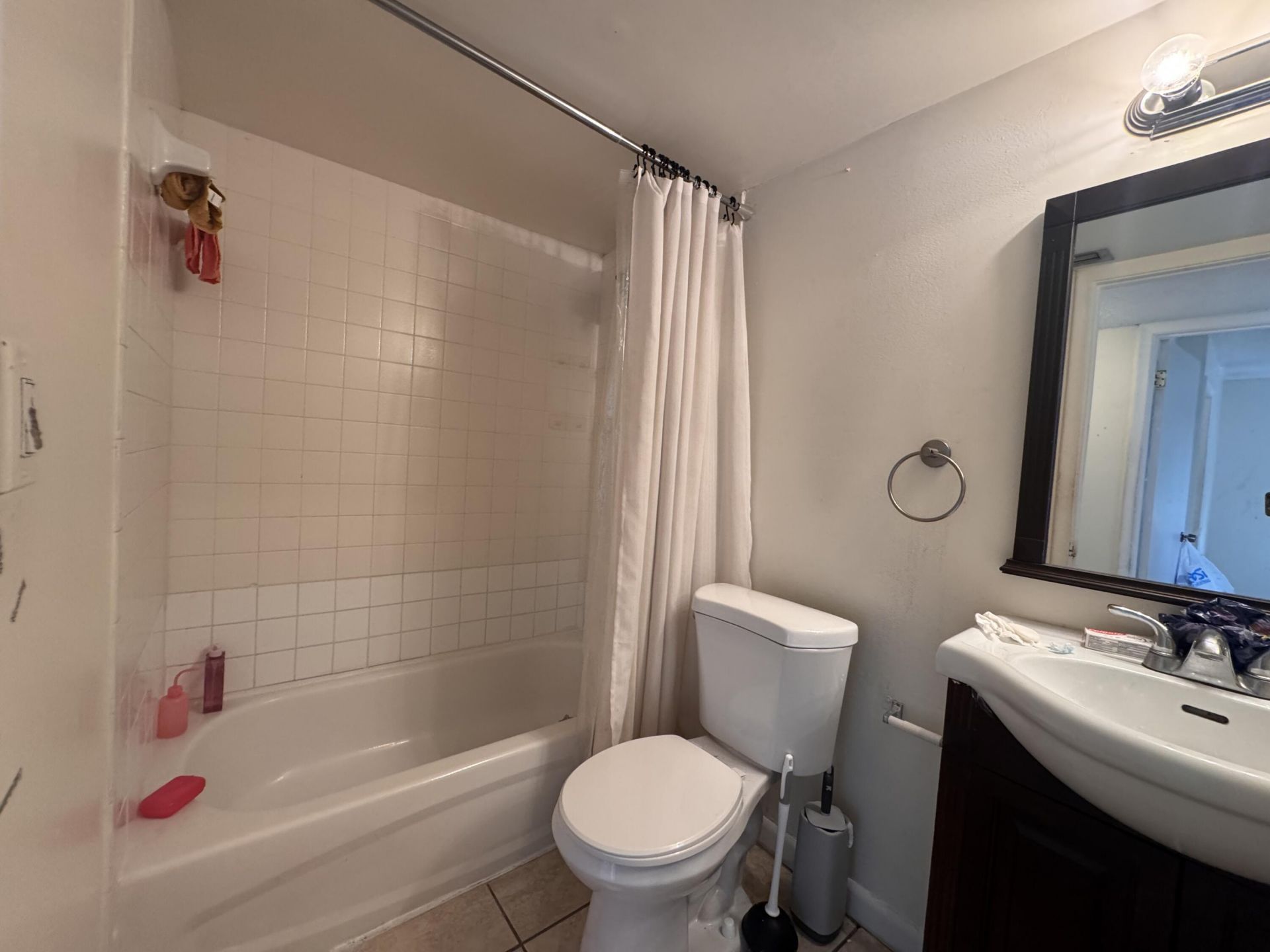 2050 N Congress Avenue, Unit 207, West Palm Beach, FL 33401 Photo