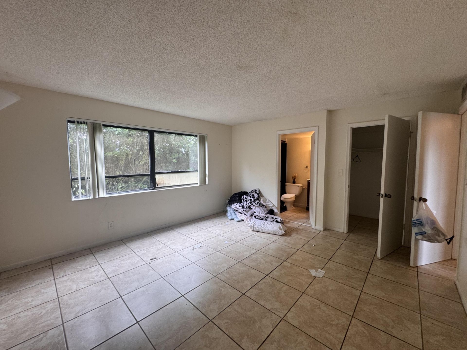 2050 N Congress Avenue, Unit 207, West Palm Beach, FL 33401 Photo