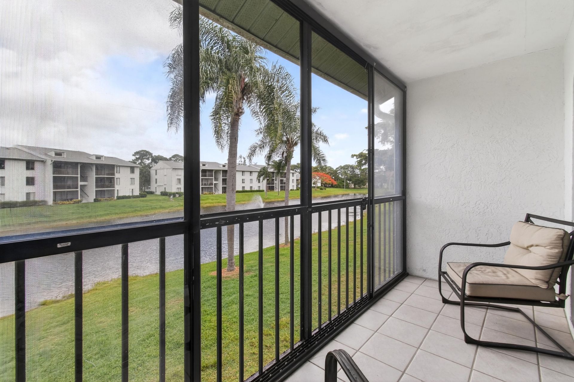 3594 Alder Drive, Unit F2, West Palm Beach, FL 33417 Photo