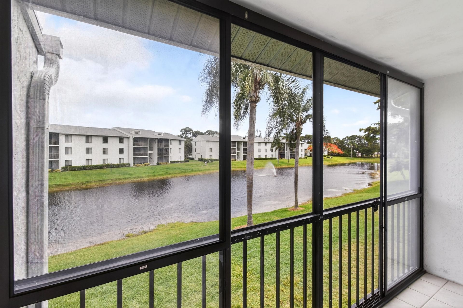 3594 Alder Drive, Unit F2, West Palm Beach, FL 33417 Photo