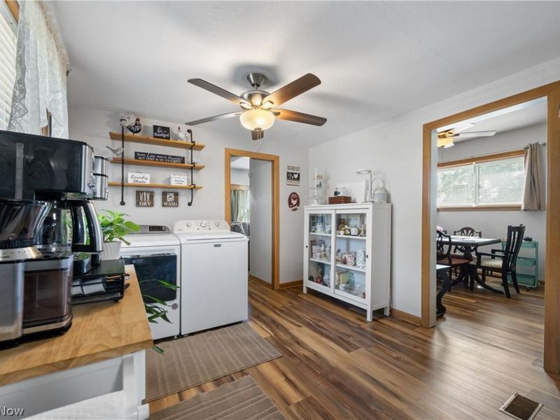 18464 5th Street , Beloit, OH 44609 Photo 12
