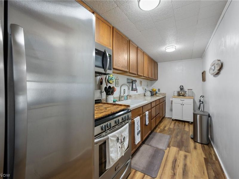 18464 5th Street , Beloit, OH 44609 Photo 13