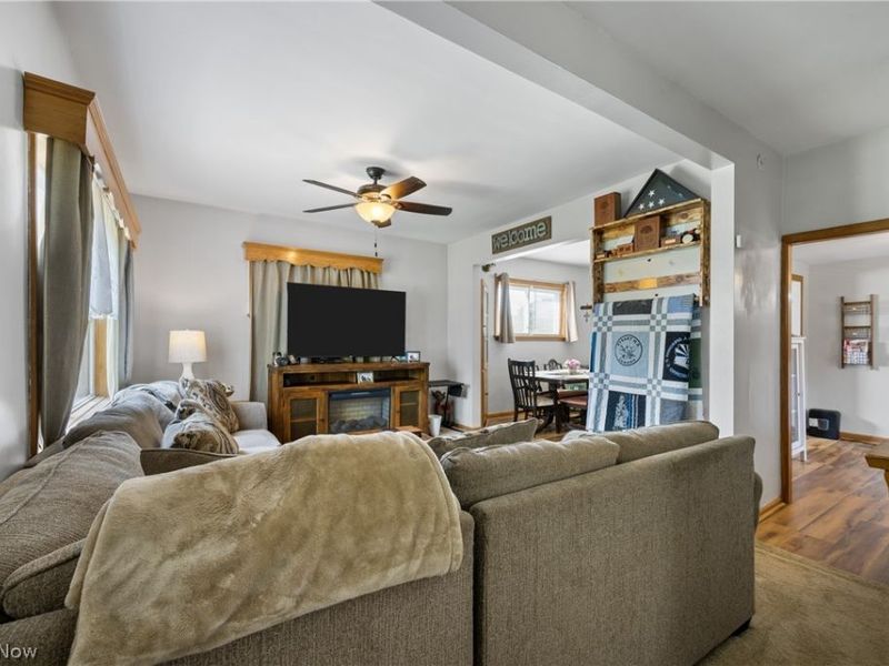 18464 5th Street , Beloit, OH 44609 Photo 5