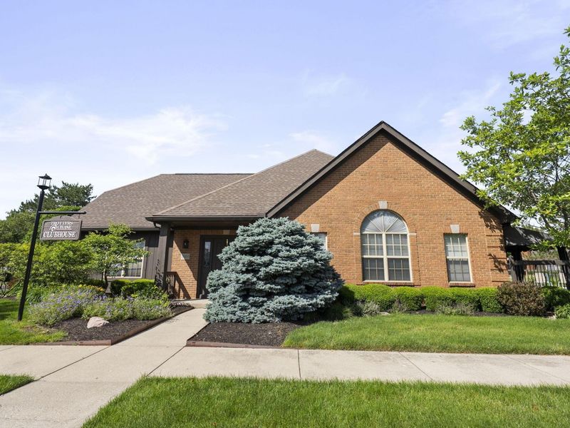 2572 Trottersway Drive , Columbus, OH 43235 Photo 16