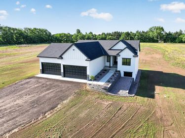 13437 295th Avenue NW, Princeton, MN 55371