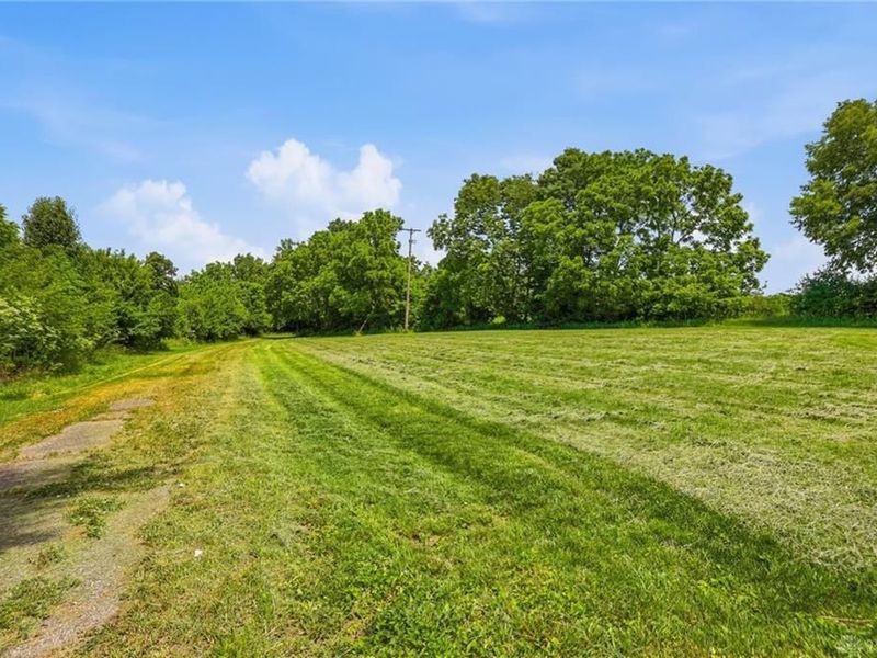 12220 Dille Road, Bethel Township, OH 45344 Photo 18