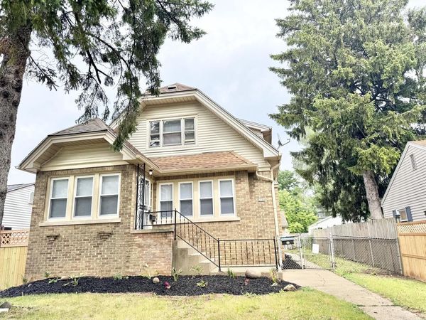 6124 N 39th STREET, Unit 6124A, Milwaukee, WI 53209
