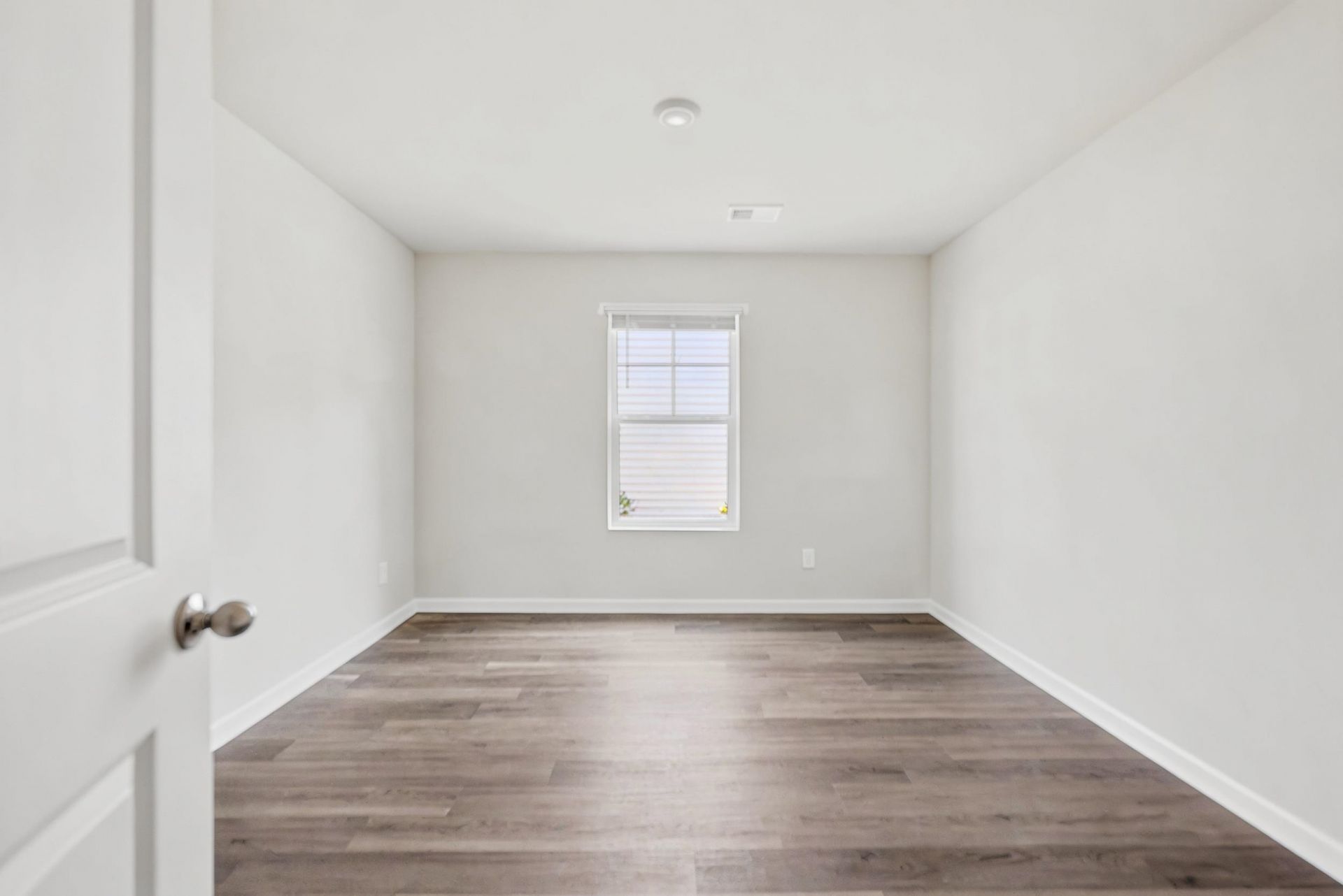 250 Hollandbush Dr.  Photo 13
