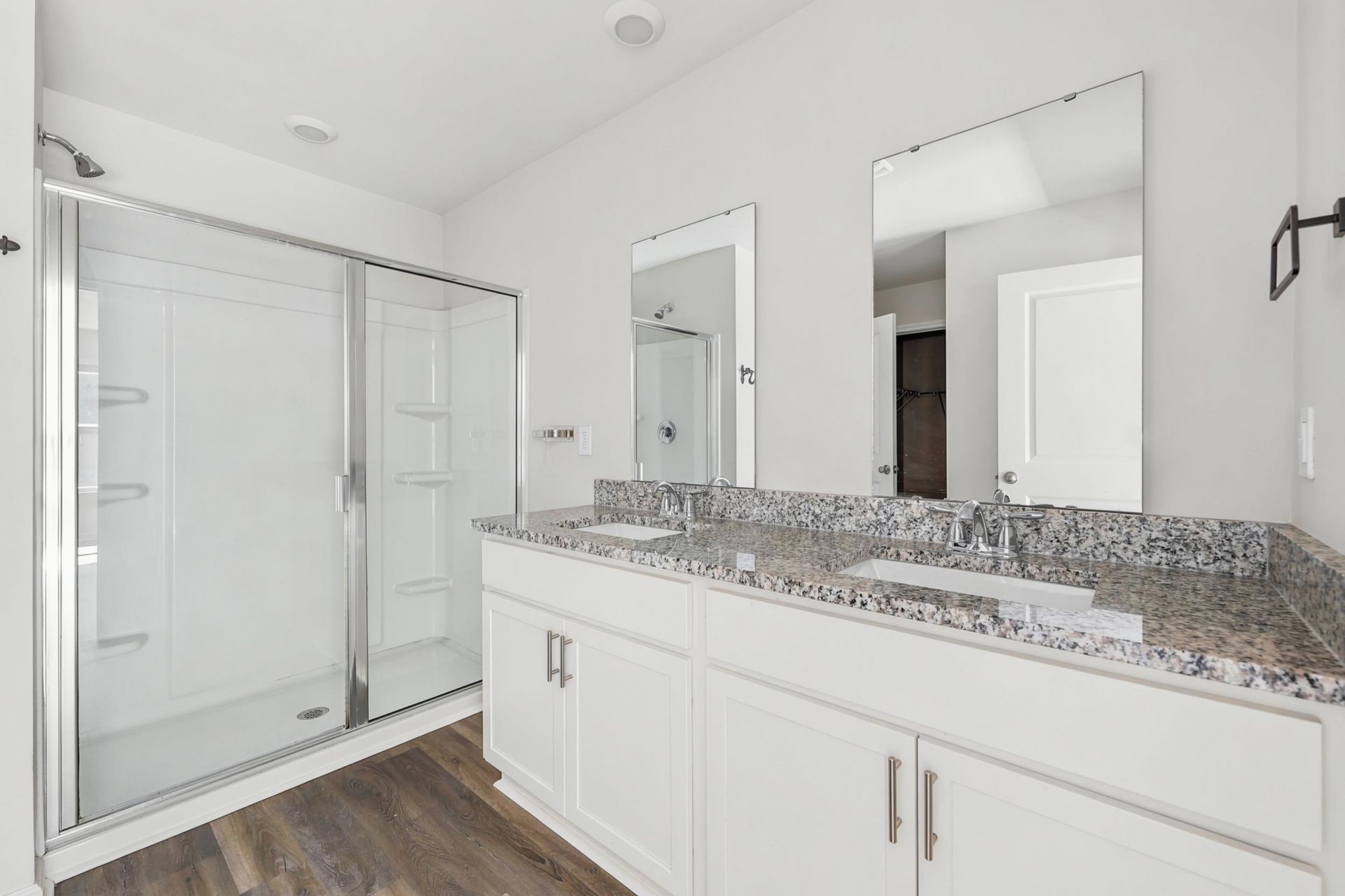 250 Hollandbush Dr.  Photo 17