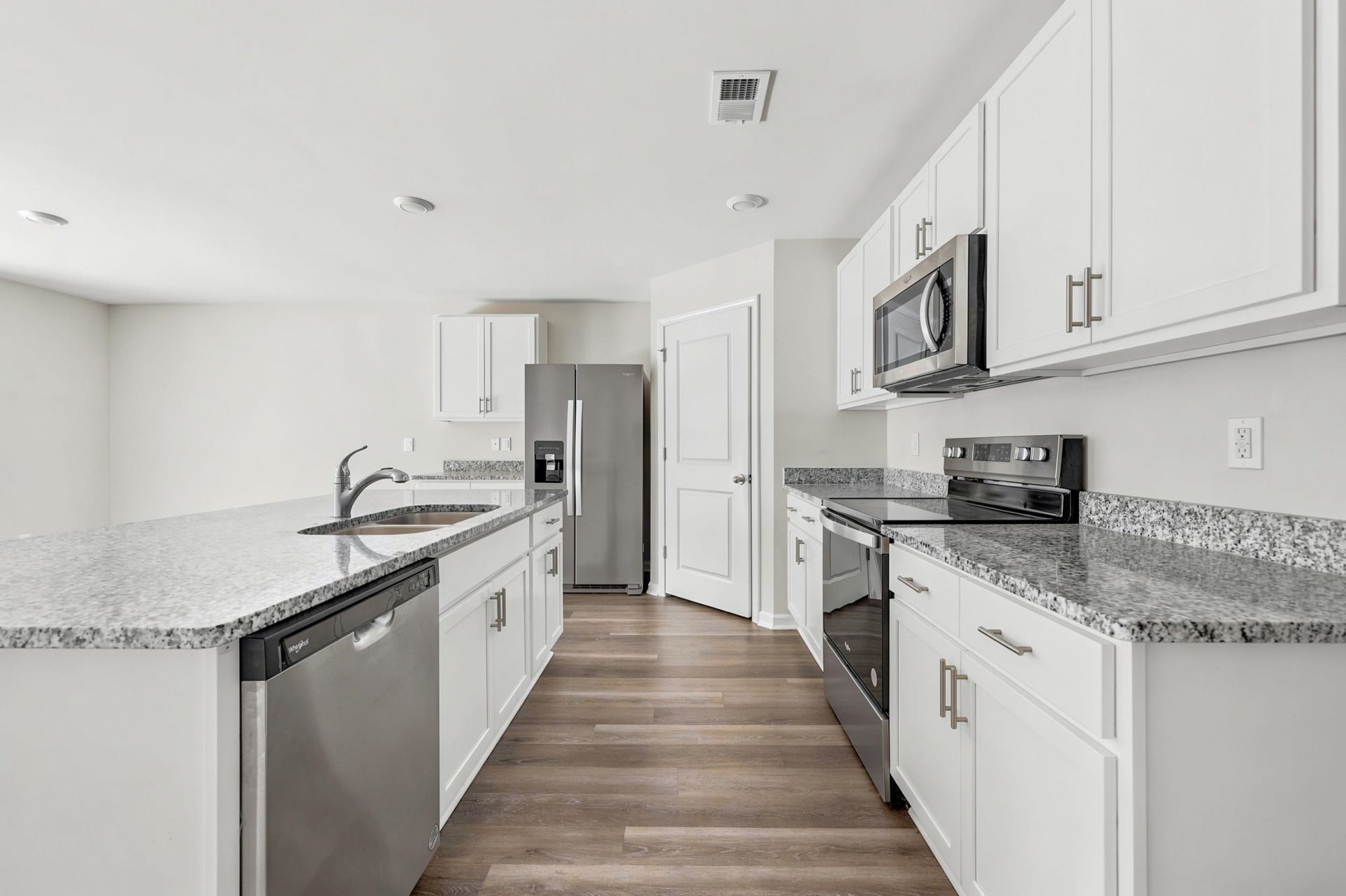 250 Hollandbush Dr.  Photo 18