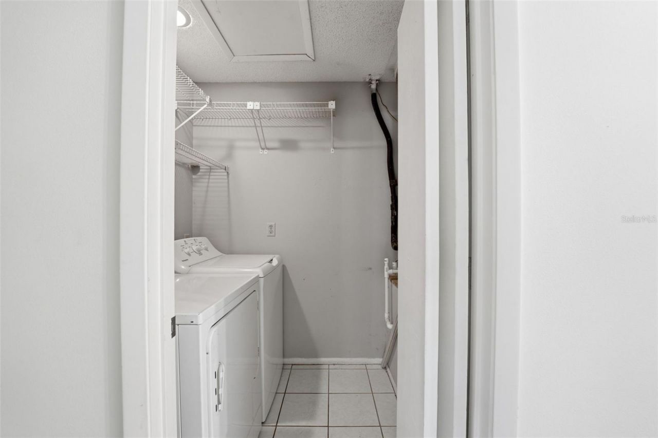 5080 Barrington Circle, Unit 3102, Sarasota, FL 34234 Photo