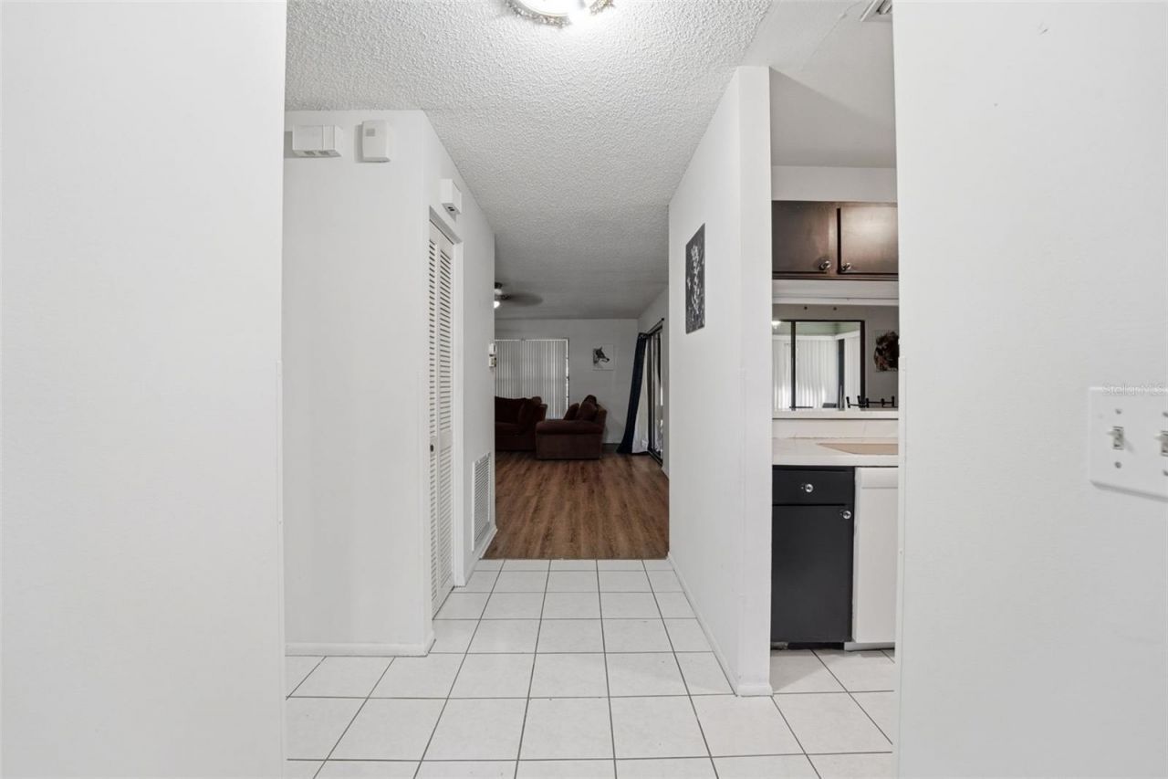 5080 Barrington Circle, Unit 3102, Sarasota, FL 34234 Photo