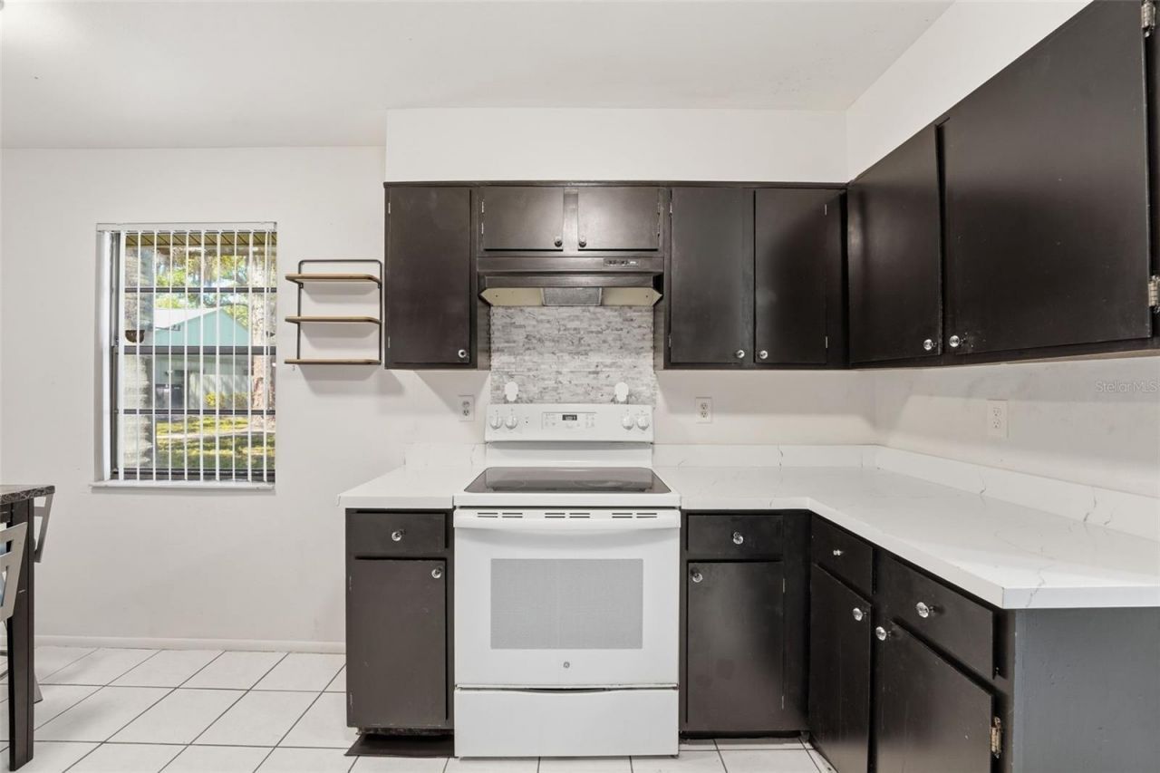 5080 Barrington Circle, Unit 3102, Sarasota, FL 34234 Photo