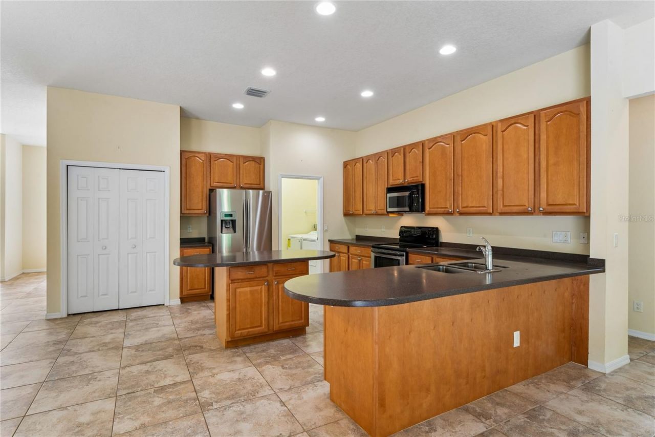 18915 Bascomb Lane , Hudson, FL 34667 Photo