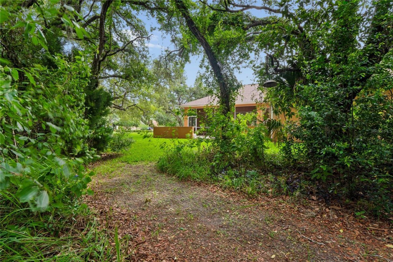 18915 Bascomb Lane , Hudson, FL 34667 Photo