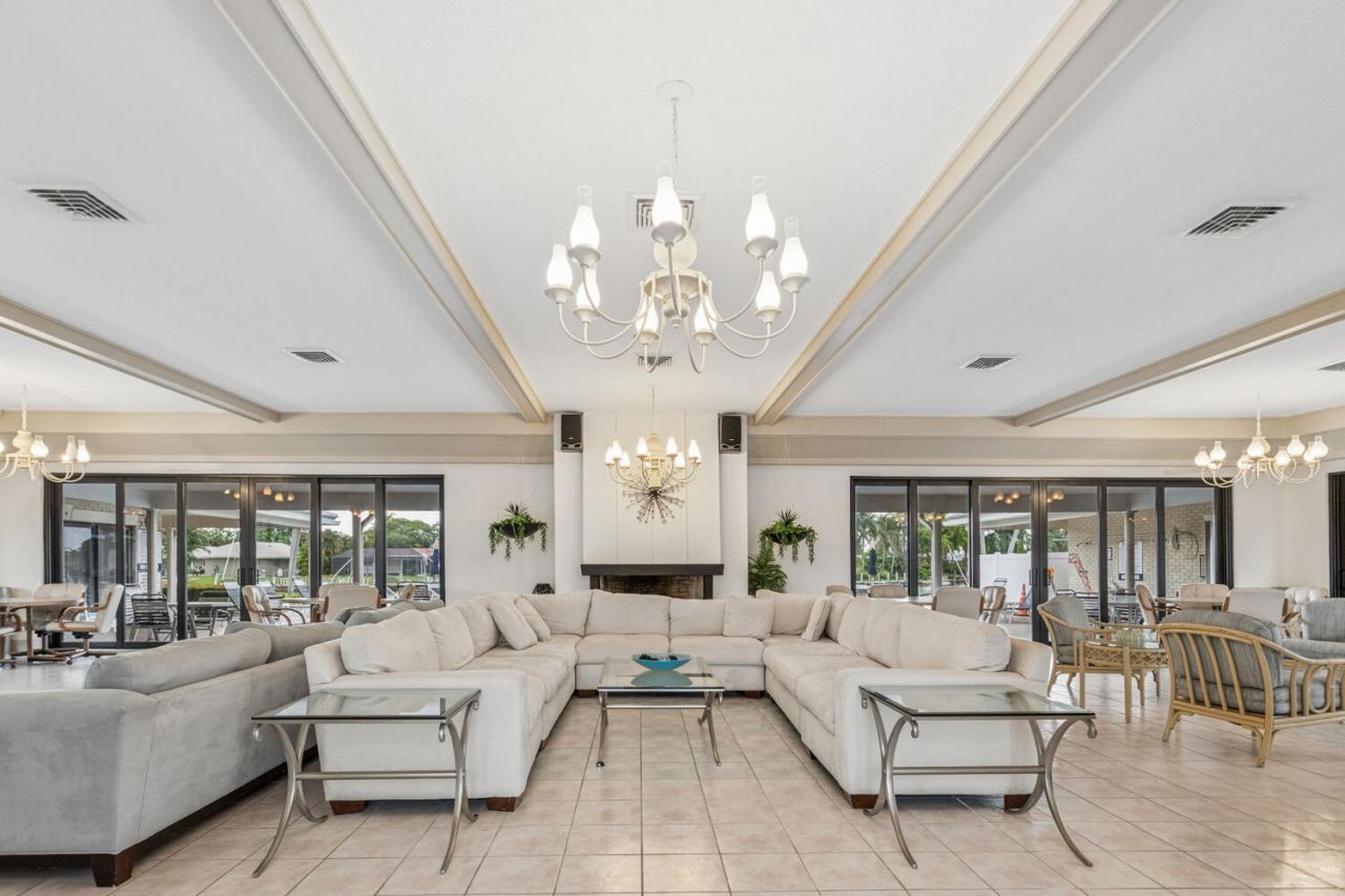 160 Cypress Club Drive, Unit 612, Pompano Beach, FL 33060 Photo