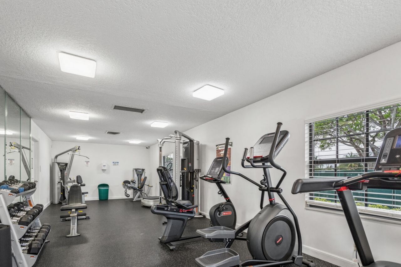 160 Cypress Club Drive, Unit 612, Pompano Beach, FL 33060 Photo