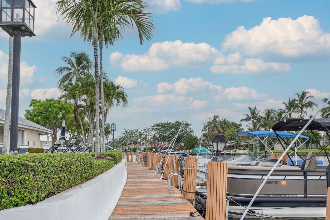 160 Cypress Club Drive, Unit 612, Pompano Beach, FL 33060 Photo
